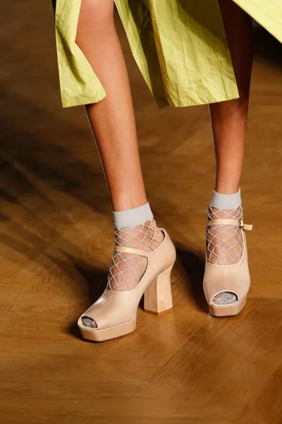Look 38